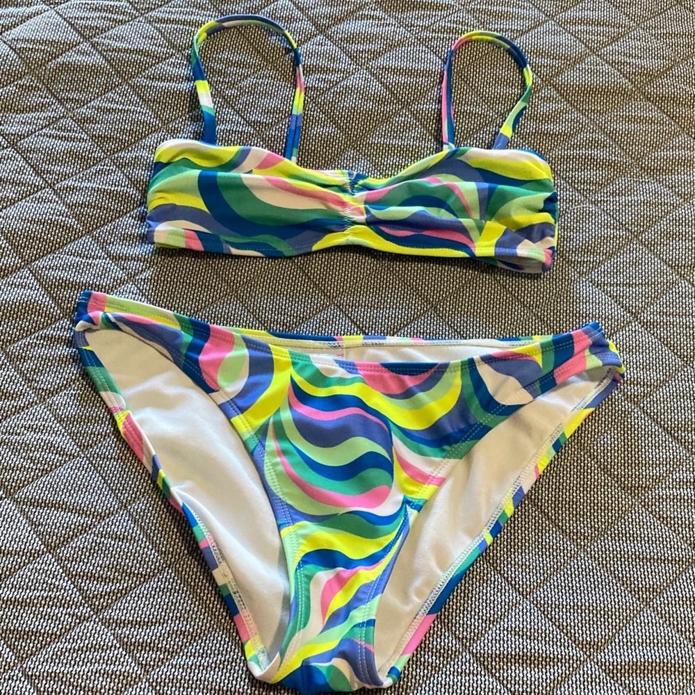 No Boundaries Multicolor Swirl Bikini